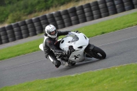 Motorcycle-action-photographs;cadwell;cadwell-park-photographs;event-digital-images;eventdigitalimages;motor-racing-louth-lincolnshire;no-limits-trackdays;peter-wileman-photography;trackday;trackday-digital-images;trackday-photos