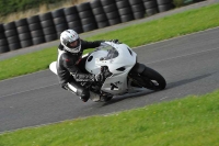 Motorcycle-action-photographs;cadwell;cadwell-park-photographs;event-digital-images;eventdigitalimages;motor-racing-louth-lincolnshire;no-limits-trackdays;peter-wileman-photography;trackday;trackday-digital-images;trackday-photos