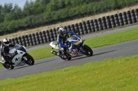 Motorcycle-action-photographs;cadwell;cadwell-park-photographs;event-digital-images;eventdigitalimages;motor-racing-louth-lincolnshire;no-limits-trackdays;peter-wileman-photography;trackday;trackday-digital-images;trackday-photos