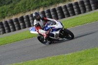 Motorcycle-action-photographs;cadwell;cadwell-park-photographs;event-digital-images;eventdigitalimages;motor-racing-louth-lincolnshire;no-limits-trackdays;peter-wileman-photography;trackday;trackday-digital-images;trackday-photos
