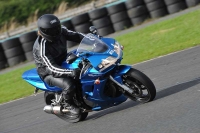 Motorcycle-action-photographs;cadwell;cadwell-park-photographs;event-digital-images;eventdigitalimages;motor-racing-louth-lincolnshire;no-limits-trackdays;peter-wileman-photography;trackday;trackday-digital-images;trackday-photos