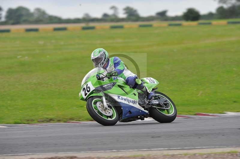 Motorcycle action photographs;cadwell;cadwell park photographs;event digital images;eventdigitalimages;motor racing louth lincolnshire;no limits trackdays;peter wileman photography;trackday;trackday digital images;trackday photos