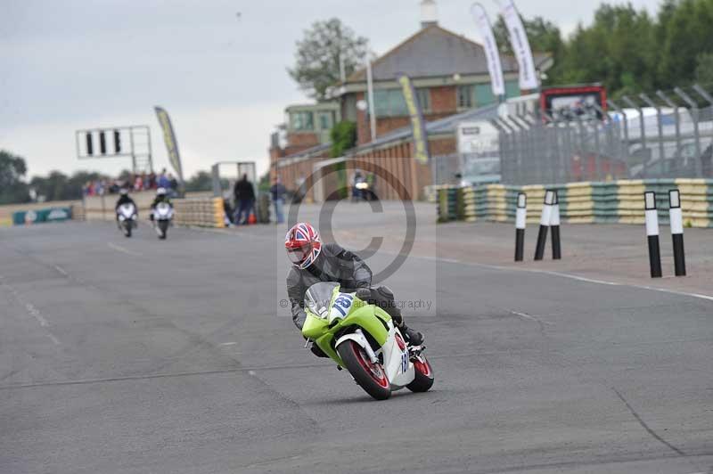 Motorcycle action photographs;cadwell;cadwell park photographs;event digital images;eventdigitalimages;motor racing louth lincolnshire;no limits trackdays;peter wileman photography;trackday;trackday digital images;trackday photos