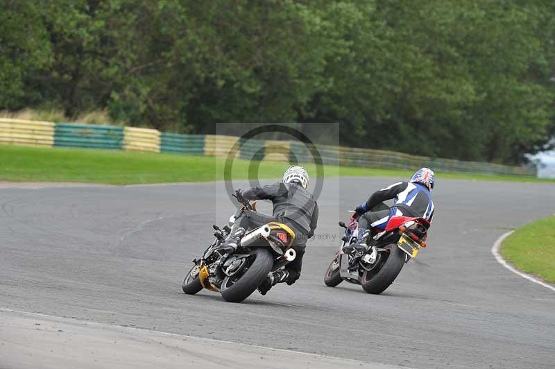 Motorcycle action photographs;cadwell;cadwell park photographs;event digital images;eventdigitalimages;motor racing louth lincolnshire;no limits trackdays;peter wileman photography;trackday;trackday digital images;trackday photos