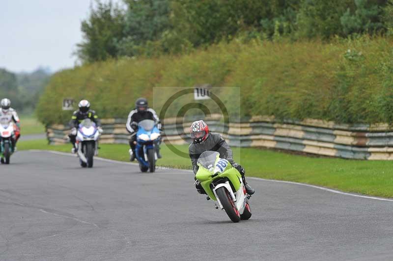 Motorcycle action photographs;cadwell;cadwell park photographs;event digital images;eventdigitalimages;motor racing louth lincolnshire;no limits trackdays;peter wileman photography;trackday;trackday digital images;trackday photos