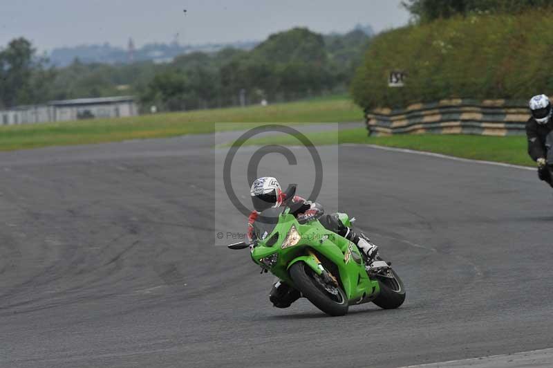Motorcycle action photographs;cadwell;cadwell park photographs;event digital images;eventdigitalimages;motor racing louth lincolnshire;no limits trackdays;peter wileman photography;trackday;trackday digital images;trackday photos