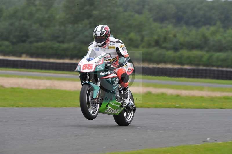 Motorcycle action photographs;cadwell;cadwell park photographs;event digital images;eventdigitalimages;motor racing louth lincolnshire;no limits trackdays;peter wileman photography;trackday;trackday digital images;trackday photos