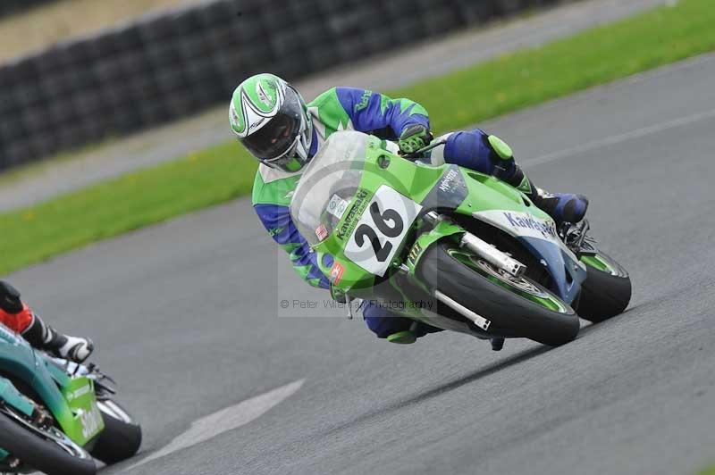 Motorcycle action photographs;cadwell;cadwell park photographs;event digital images;eventdigitalimages;motor racing louth lincolnshire;no limits trackdays;peter wileman photography;trackday;trackday digital images;trackday photos