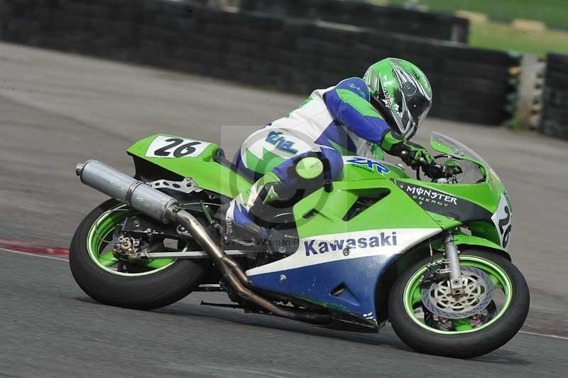 Motorcycle action photographs;cadwell;cadwell park photographs;event digital images;eventdigitalimages;motor racing louth lincolnshire;no limits trackdays;peter wileman photography;trackday;trackday digital images;trackday photos