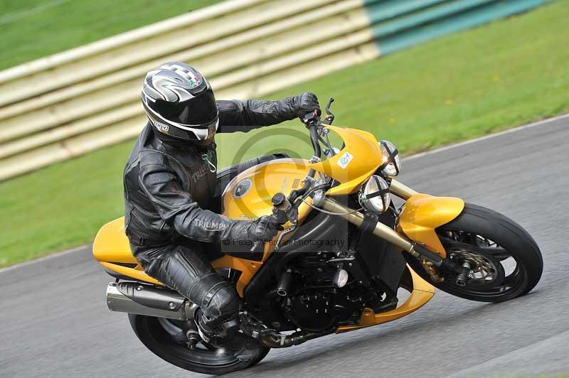 Motorcycle action photographs;cadwell;cadwell park photographs;event digital images;eventdigitalimages;motor racing louth lincolnshire;no limits trackdays;peter wileman photography;trackday;trackday digital images;trackday photos