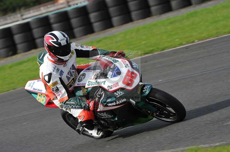 Motorcycle action photographs;cadwell;cadwell park photographs;event digital images;eventdigitalimages;motor racing louth lincolnshire;no limits trackdays;peter wileman photography;trackday;trackday digital images;trackday photos