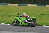 Motorcycle-action-photographs;cadwell;cadwell-park-photographs;event-digital-images;eventdigitalimages;motor-racing-louth-lincolnshire;no-limits-trackdays;peter-wileman-photography;trackday;trackday-digital-images;trackday-photos