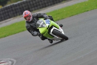 Motorcycle-action-photographs;cadwell;cadwell-park-photographs;event-digital-images;eventdigitalimages;motor-racing-louth-lincolnshire;no-limits-trackdays;peter-wileman-photography;trackday;trackday-digital-images;trackday-photos