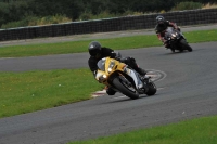 Motorcycle-action-photographs;cadwell;cadwell-park-photographs;event-digital-images;eventdigitalimages;motor-racing-louth-lincolnshire;no-limits-trackdays;peter-wileman-photography;trackday;trackday-digital-images;trackday-photos