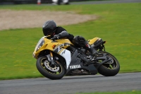 Motorcycle-action-photographs;cadwell;cadwell-park-photographs;event-digital-images;eventdigitalimages;motor-racing-louth-lincolnshire;no-limits-trackdays;peter-wileman-photography;trackday;trackday-digital-images;trackday-photos