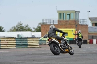 Motorcycle-action-photographs;cadwell;cadwell-park-photographs;event-digital-images;eventdigitalimages;motor-racing-louth-lincolnshire;no-limits-trackdays;peter-wileman-photography;trackday;trackday-digital-images;trackday-photos