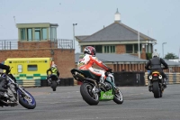 Motorcycle-action-photographs;cadwell;cadwell-park-photographs;event-digital-images;eventdigitalimages;motor-racing-louth-lincolnshire;no-limits-trackdays;peter-wileman-photography;trackday;trackday-digital-images;trackday-photos