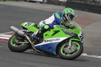 Motorcycle-action-photographs;cadwell;cadwell-park-photographs;event-digital-images;eventdigitalimages;motor-racing-louth-lincolnshire;no-limits-trackdays;peter-wileman-photography;trackday;trackday-digital-images;trackday-photos