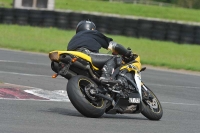 Motorcycle-action-photographs;cadwell;cadwell-park-photographs;event-digital-images;eventdigitalimages;motor-racing-louth-lincolnshire;no-limits-trackdays;peter-wileman-photography;trackday;trackday-digital-images;trackday-photos