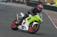Motorcycle-action-photographs;cadwell;cadwell-park-photographs;event-digital-images;eventdigitalimages;motor-racing-louth-lincolnshire;no-limits-trackdays;peter-wileman-photography;trackday;trackday-digital-images;trackday-photos