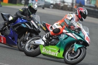 Motorcycle-action-photographs;cadwell;cadwell-park-photographs;event-digital-images;eventdigitalimages;motor-racing-louth-lincolnshire;no-limits-trackdays;peter-wileman-photography;trackday;trackday-digital-images;trackday-photos