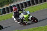Motorcycle-action-photographs;cadwell;cadwell-park-photographs;event-digital-images;eventdigitalimages;motor-racing-louth-lincolnshire;no-limits-trackdays;peter-wileman-photography;trackday;trackday-digital-images;trackday-photos