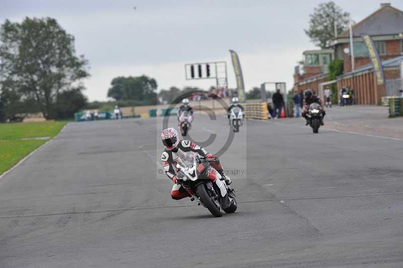 Motorcycle action photographs;cadwell;cadwell park photographs;event digital images;eventdigitalimages;motor racing louth lincolnshire;no limits trackdays;peter wileman photography;trackday;trackday digital images;trackday photos
