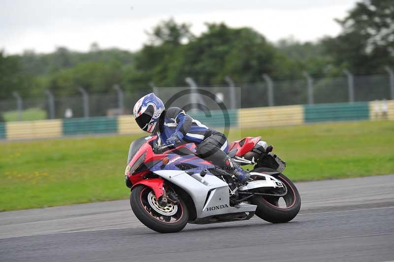 Motorcycle action photographs;cadwell;cadwell park photographs;event digital images;eventdigitalimages;motor racing louth lincolnshire;no limits trackdays;peter wileman photography;trackday;trackday digital images;trackday photos