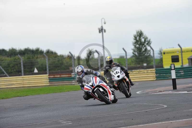 Motorcycle action photographs;cadwell;cadwell park photographs;event digital images;eventdigitalimages;motor racing louth lincolnshire;no limits trackdays;peter wileman photography;trackday;trackday digital images;trackday photos