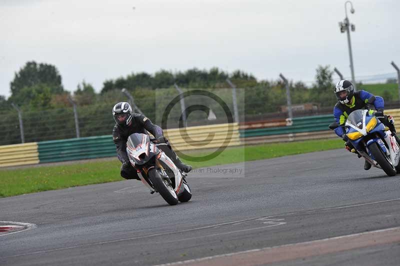 Motorcycle action photographs;cadwell;cadwell park photographs;event digital images;eventdigitalimages;motor racing louth lincolnshire;no limits trackdays;peter wileman photography;trackday;trackday digital images;trackday photos