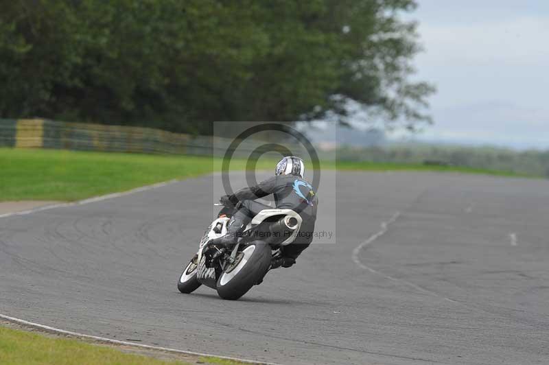 Motorcycle action photographs;cadwell;cadwell park photographs;event digital images;eventdigitalimages;motor racing louth lincolnshire;no limits trackdays;peter wileman photography;trackday;trackday digital images;trackday photos