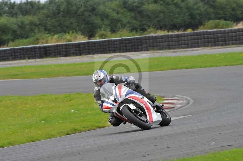 Motorcycle action photographs;cadwell;cadwell park photographs;event digital images;eventdigitalimages;motor racing louth lincolnshire;no limits trackdays;peter wileman photography;trackday;trackday digital images;trackday photos