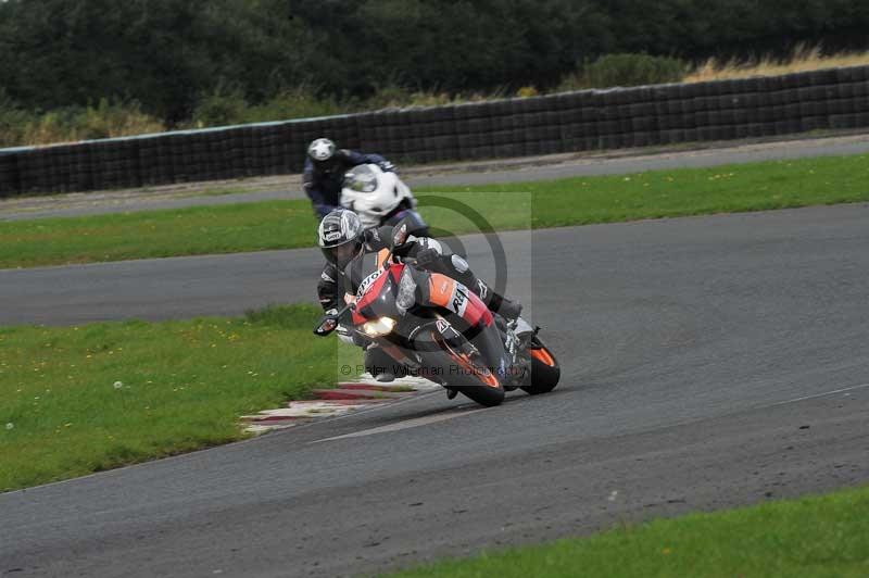 Motorcycle action photographs;cadwell;cadwell park photographs;event digital images;eventdigitalimages;motor racing louth lincolnshire;no limits trackdays;peter wileman photography;trackday;trackday digital images;trackday photos