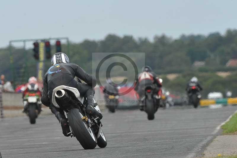 Motorcycle action photographs;cadwell;cadwell park photographs;event digital images;eventdigitalimages;motor racing louth lincolnshire;no limits trackdays;peter wileman photography;trackday;trackday digital images;trackday photos