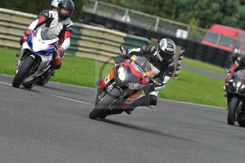 Motorcycle action photographs;cadwell;cadwell park photographs;event digital images;eventdigitalimages;motor racing louth lincolnshire;no limits trackdays;peter wileman photography;trackday;trackday digital images;trackday photos