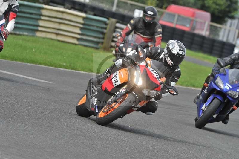 Motorcycle action photographs;cadwell;cadwell park photographs;event digital images;eventdigitalimages;motor racing louth lincolnshire;no limits trackdays;peter wileman photography;trackday;trackday digital images;trackday photos