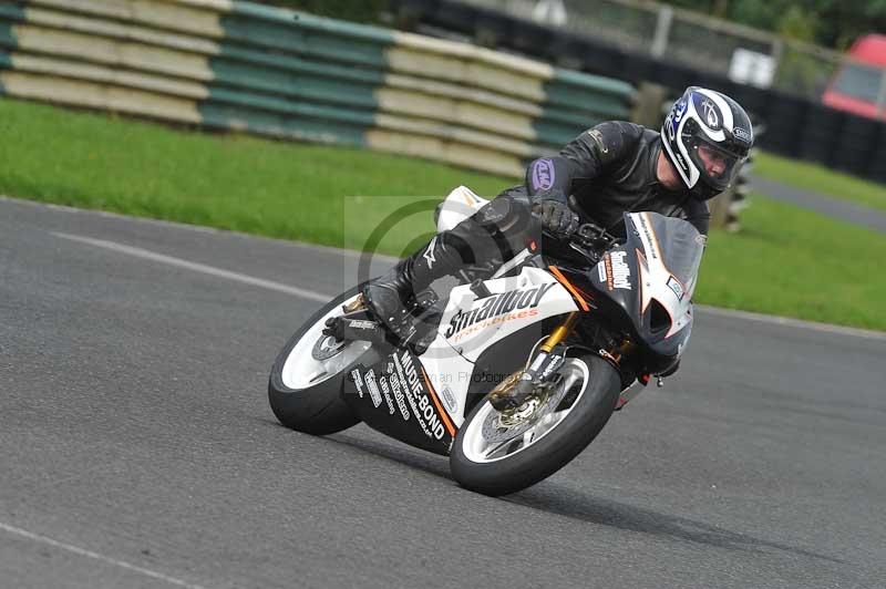 Motorcycle action photographs;cadwell;cadwell park photographs;event digital images;eventdigitalimages;motor racing louth lincolnshire;no limits trackdays;peter wileman photography;trackday;trackday digital images;trackday photos