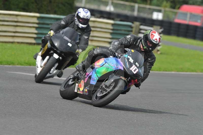 Motorcycle action photographs;cadwell;cadwell park photographs;event digital images;eventdigitalimages;motor racing louth lincolnshire;no limits trackdays;peter wileman photography;trackday;trackday digital images;trackday photos