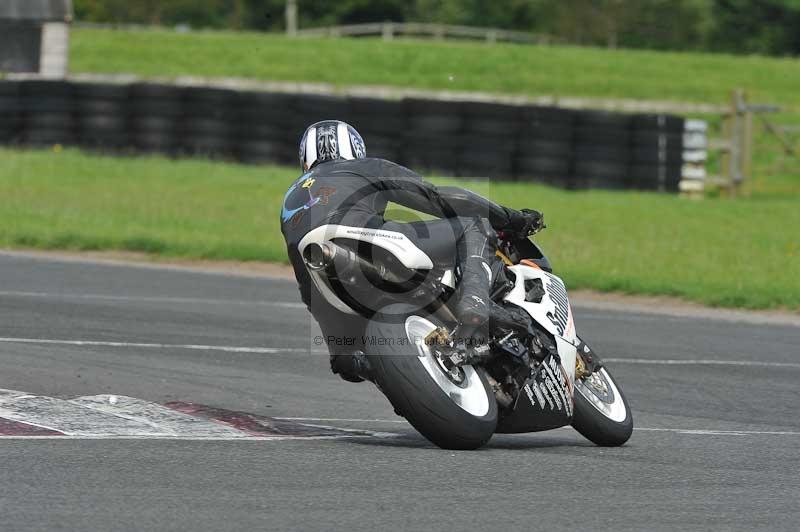 Motorcycle action photographs;cadwell;cadwell park photographs;event digital images;eventdigitalimages;motor racing louth lincolnshire;no limits trackdays;peter wileman photography;trackday;trackday digital images;trackday photos