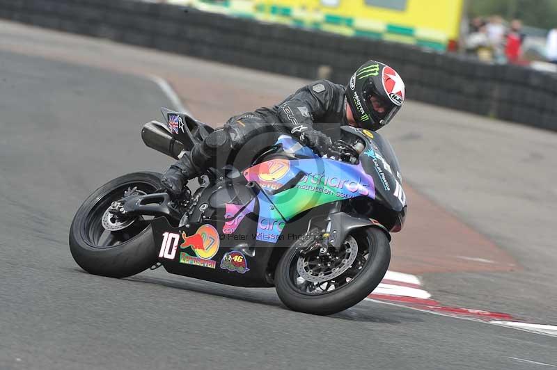 Motorcycle action photographs;cadwell;cadwell park photographs;event digital images;eventdigitalimages;motor racing louth lincolnshire;no limits trackdays;peter wileman photography;trackday;trackday digital images;trackday photos