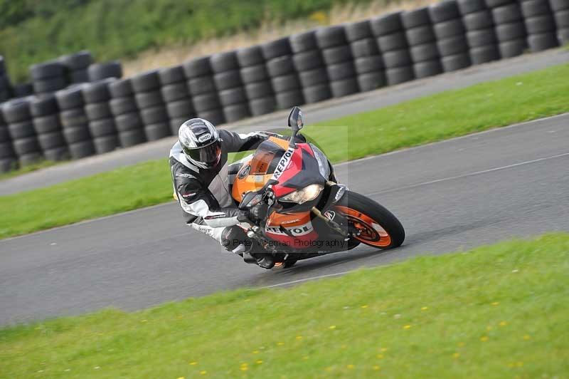 Motorcycle action photographs;cadwell;cadwell park photographs;event digital images;eventdigitalimages;motor racing louth lincolnshire;no limits trackdays;peter wileman photography;trackday;trackday digital images;trackday photos