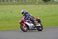 Motorcycle-action-photographs;cadwell;cadwell-park-photographs;event-digital-images;eventdigitalimages;motor-racing-louth-lincolnshire;no-limits-trackdays;peter-wileman-photography;trackday;trackday-digital-images;trackday-photos