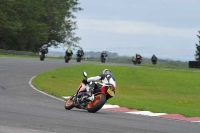 Motorcycle-action-photographs;cadwell;cadwell-park-photographs;event-digital-images;eventdigitalimages;motor-racing-louth-lincolnshire;no-limits-trackdays;peter-wileman-photography;trackday;trackday-digital-images;trackday-photos