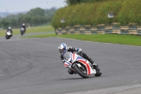 Motorcycle-action-photographs;cadwell;cadwell-park-photographs;event-digital-images;eventdigitalimages;motor-racing-louth-lincolnshire;no-limits-trackdays;peter-wileman-photography;trackday;trackday-digital-images;trackday-photos