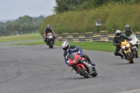 Motorcycle-action-photographs;cadwell;cadwell-park-photographs;event-digital-images;eventdigitalimages;motor-racing-louth-lincolnshire;no-limits-trackdays;peter-wileman-photography;trackday;trackday-digital-images;trackday-photos