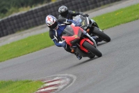 Motorcycle-action-photographs;cadwell;cadwell-park-photographs;event-digital-images;eventdigitalimages;motor-racing-louth-lincolnshire;no-limits-trackdays;peter-wileman-photography;trackday;trackday-digital-images;trackday-photos