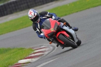 Motorcycle-action-photographs;cadwell;cadwell-park-photographs;event-digital-images;eventdigitalimages;motor-racing-louth-lincolnshire;no-limits-trackdays;peter-wileman-photography;trackday;trackday-digital-images;trackday-photos