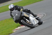 Motorcycle-action-photographs;cadwell;cadwell-park-photographs;event-digital-images;eventdigitalimages;motor-racing-louth-lincolnshire;no-limits-trackdays;peter-wileman-photography;trackday;trackday-digital-images;trackday-photos
