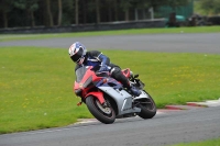 Motorcycle-action-photographs;cadwell;cadwell-park-photographs;event-digital-images;eventdigitalimages;motor-racing-louth-lincolnshire;no-limits-trackdays;peter-wileman-photography;trackday;trackday-digital-images;trackday-photos