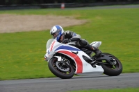Motorcycle-action-photographs;cadwell;cadwell-park-photographs;event-digital-images;eventdigitalimages;motor-racing-louth-lincolnshire;no-limits-trackdays;peter-wileman-photography;trackday;trackday-digital-images;trackday-photos